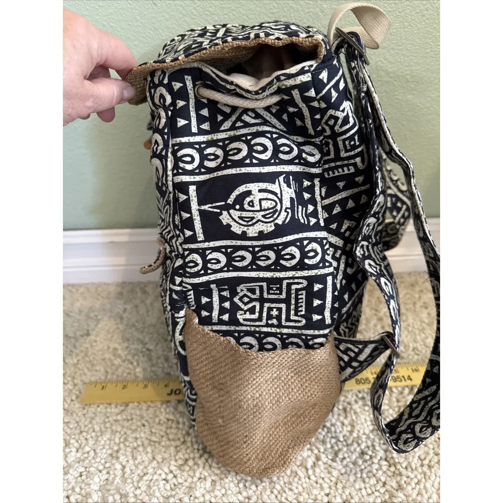 Taaluma Totes Mali Travel Computer Backpack Hawaiian Black & White Print